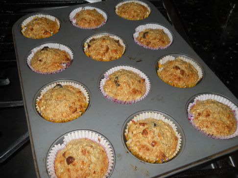 Oatmeal Almond Raisin Muffins