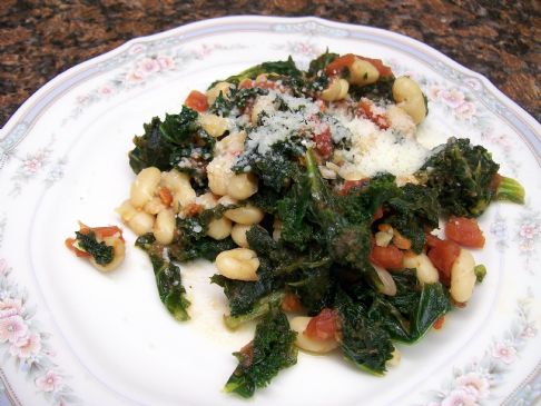 Quick Stew with Kale, Beans and Tomatoes