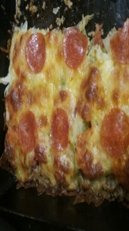 Low carb deconstructed pizza casserole