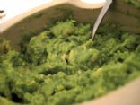 Kickin' Garlic Guacamole