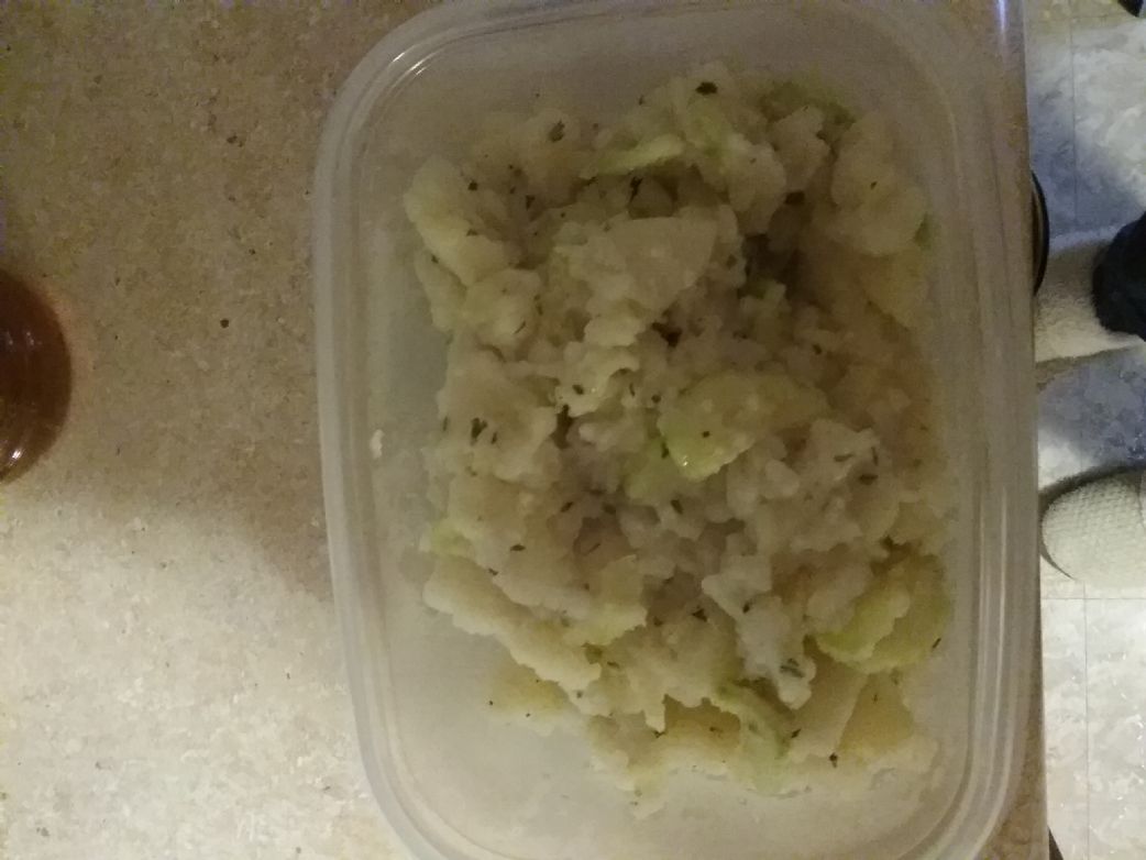 Simple German Potato Salad with cucumbers