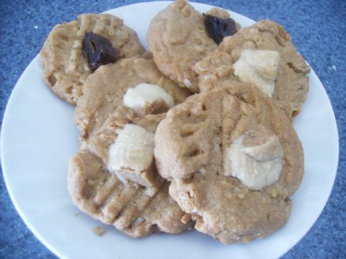 Crunchy Peanut Butter Oatmeal Cookies