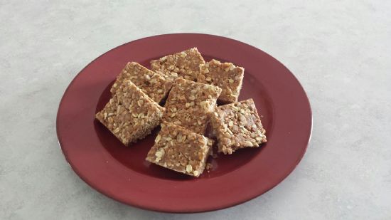 Krispy Oat Protein Bars