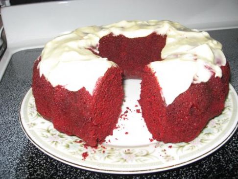 Red Velvet Yogurt Cake