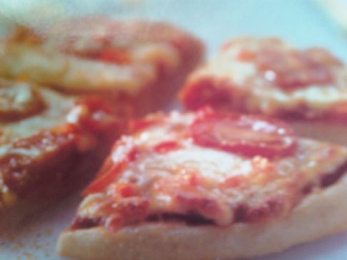 Easy Mini Red Pizza