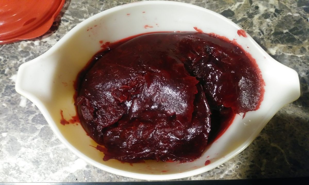 Uwu Cranberry Sauce