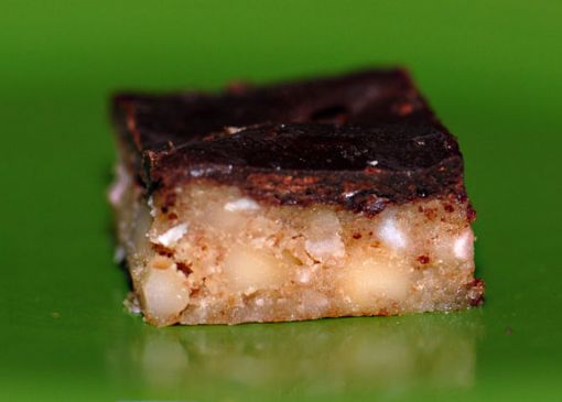 Almond Power Bars (Raw and Gluten Free)