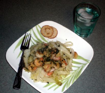 SHRIMP SCAMPI WITH PESTO AND CABBAGE NOODLES