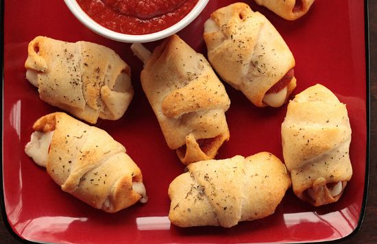 Pepperoni Pizza Roll Ups