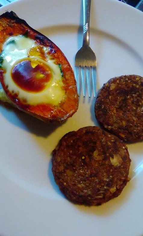 Baked Egg and Spinach Sweet Potato