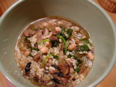 Vegetarian Mushroom and Bean Soup