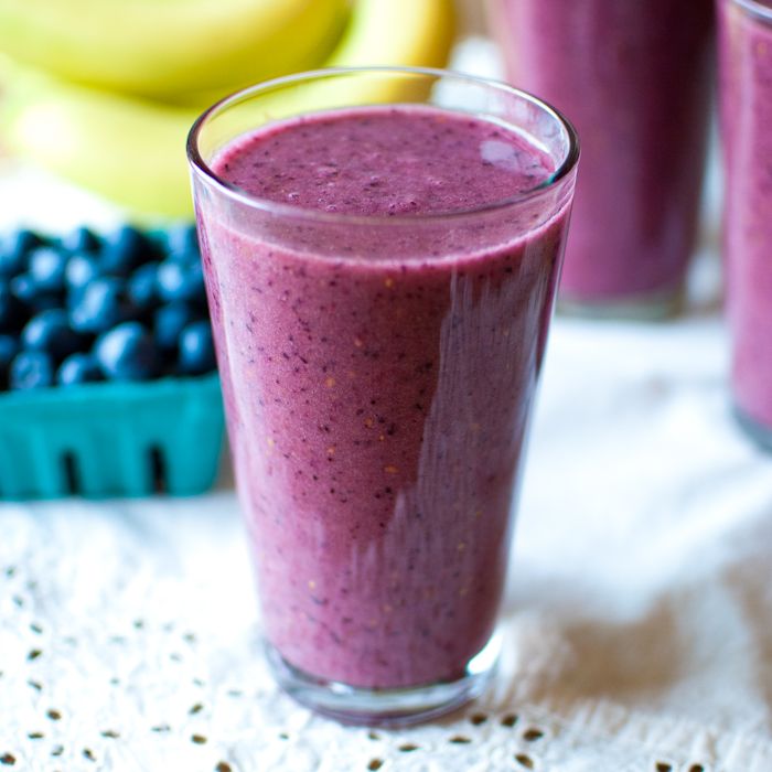 Berry Coconut Almond Smoothie