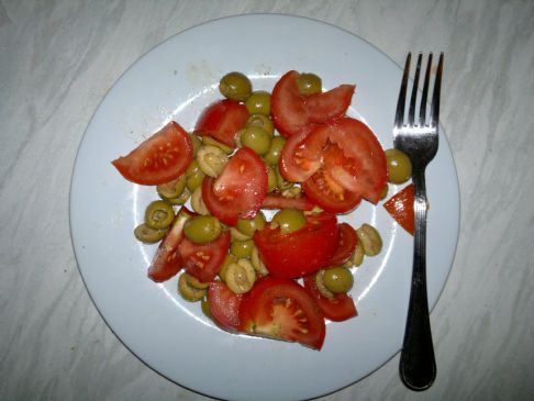 Olive and Tomato salad (Italian)