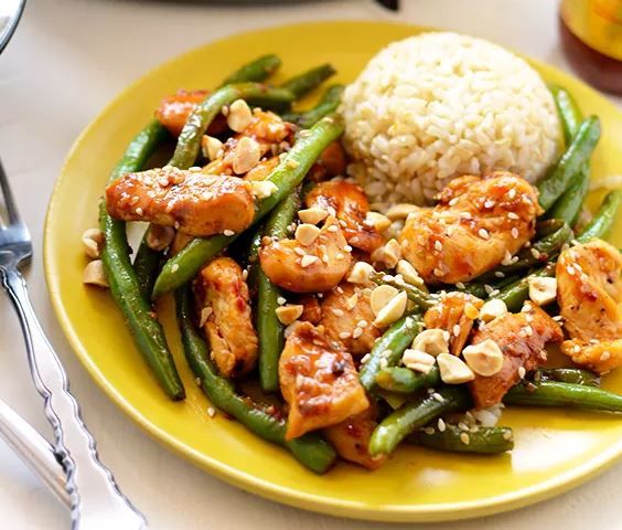 HEALTHY KUNG PAO CHICKEN