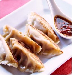 Pot Stickers (steamed wontons)